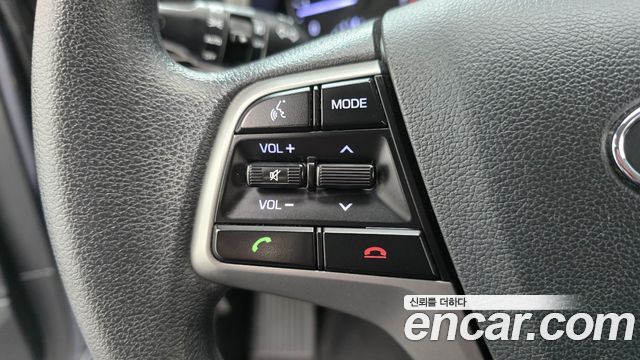 Hyundai AVANTE 2018 — photo 25