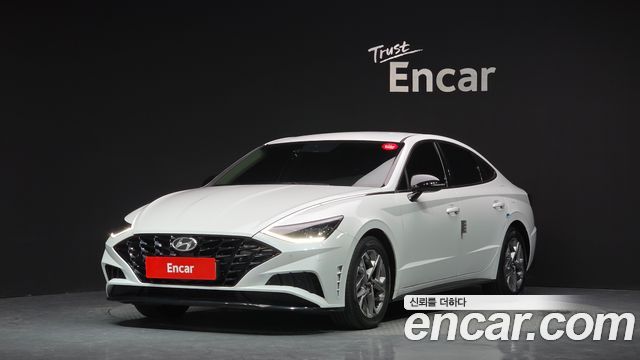 Hyundai Sonata 2022 — photo 1