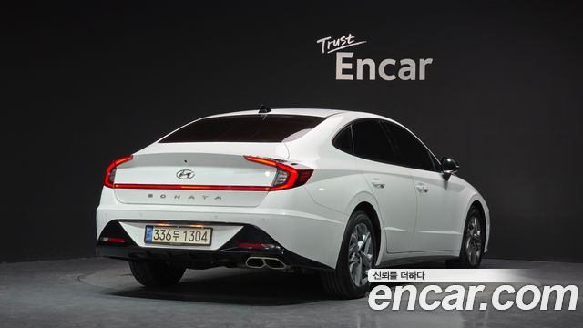 Hyundai Sonata 2022 — photo 2