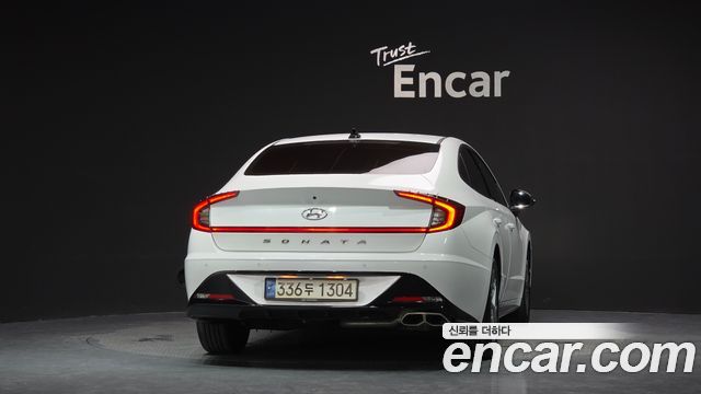 Hyundai Sonata 2022 — photo 4