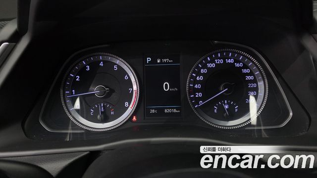 Hyundai Sonata 2022 — photo 11