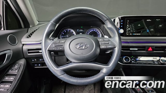 Hyundai Sonata 2022 — photo 20
