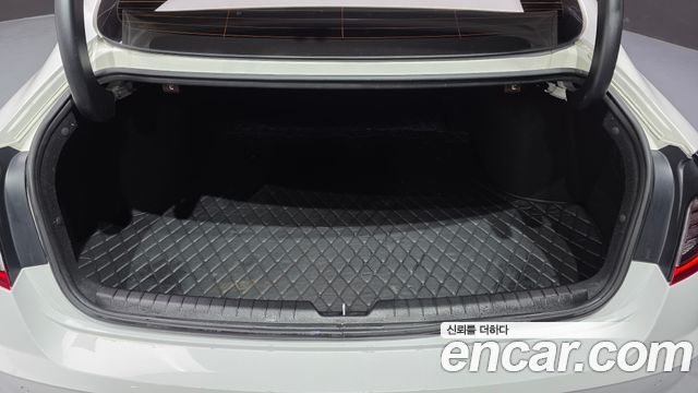 Hyundai Sonata 2022 — photo 23