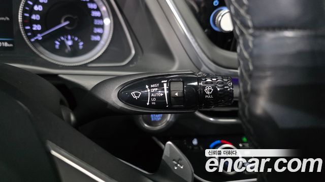 Hyundai Sonata 2022 — photo 26