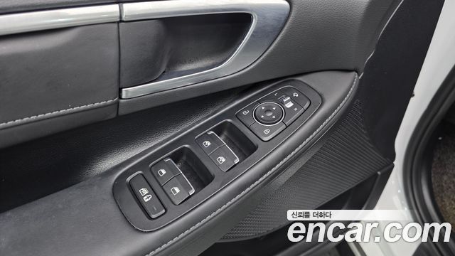 Hyundai Sonata 2022 — photo 27