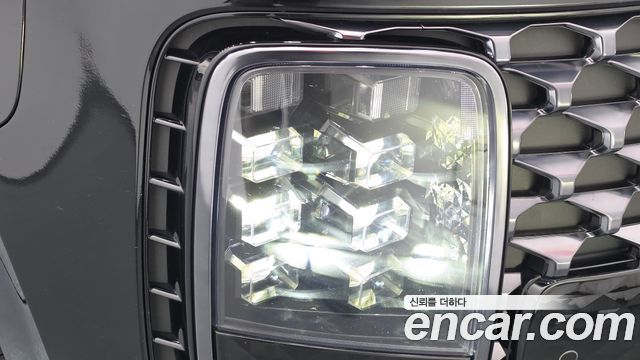 Hyundai Staria 2022 — photo 8