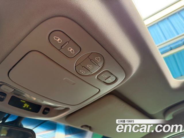 Kia Canival 2013 — photo 14