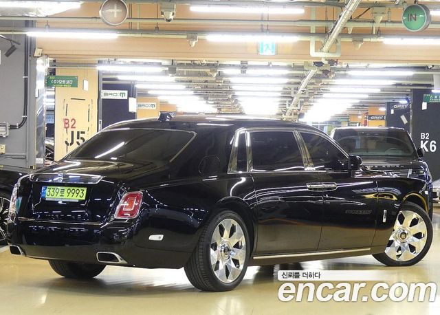 Rolls-Royce Phantom 2024 — photo 3