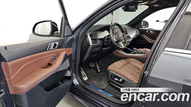 BMW X5 2020 — photo 13