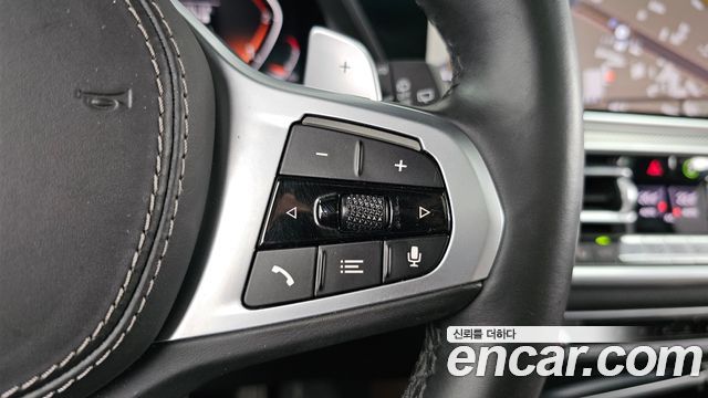 BMW X5 2020 — photo 33