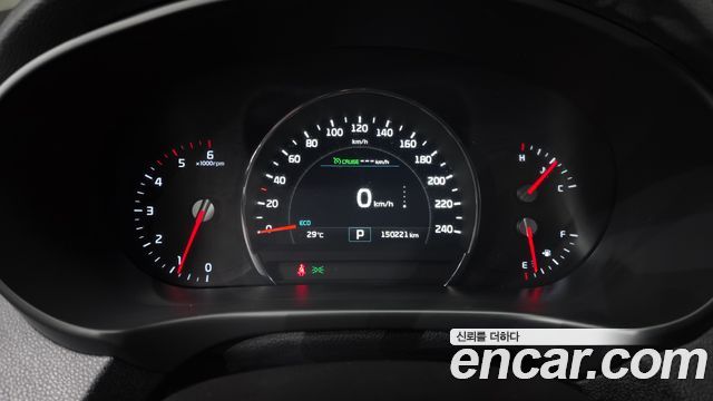 Kia Sorento 2017 — photo 8