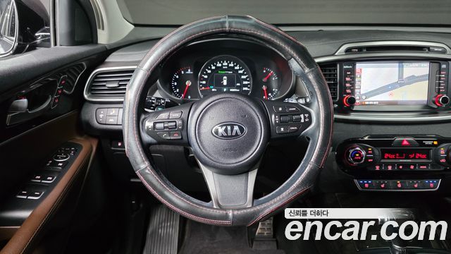 Kia Sorento 2017 — photo 13