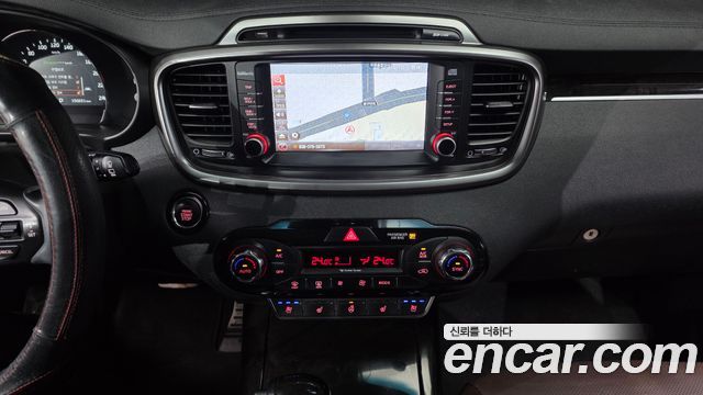 Kia Sorento 2017 — photo 20