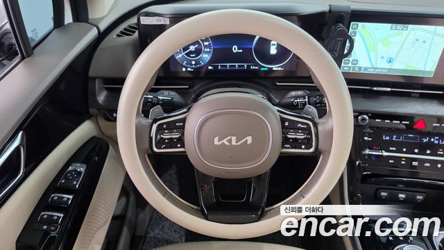 Kia Canival 2023 — photo 13