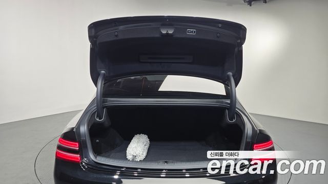 Genesis G80 2021 — photo 23