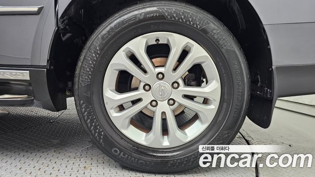 KG Mobility KORANDO 2017 — photo 7