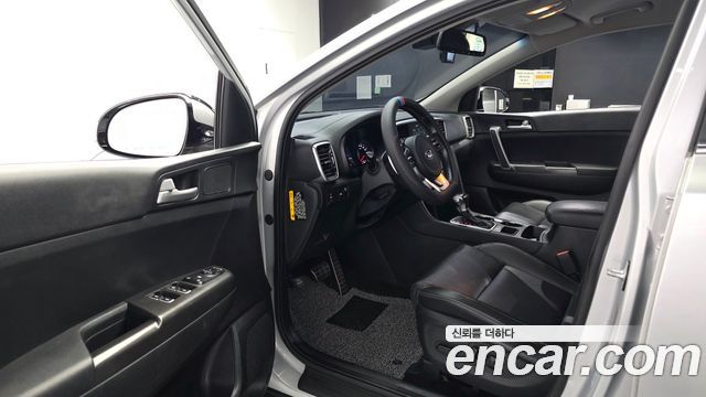 Kia Sportage 2019 — photo 10