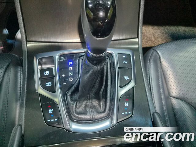 Hyundai Grandeur 2016 — photo 10
