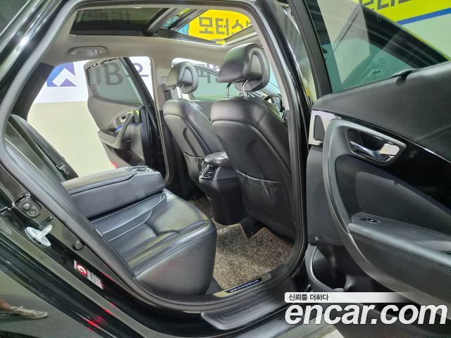 Hyundai Grandeur 2016 — photo 17