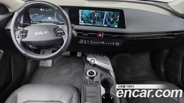 Kia EV6 2022 — photo 10