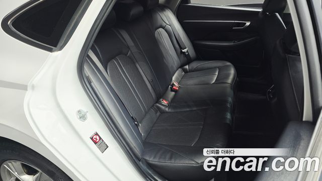 Hyundai Sonata 2020 — photo 26