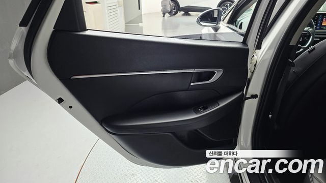 Hyundai Sonata 2020 — photo 15