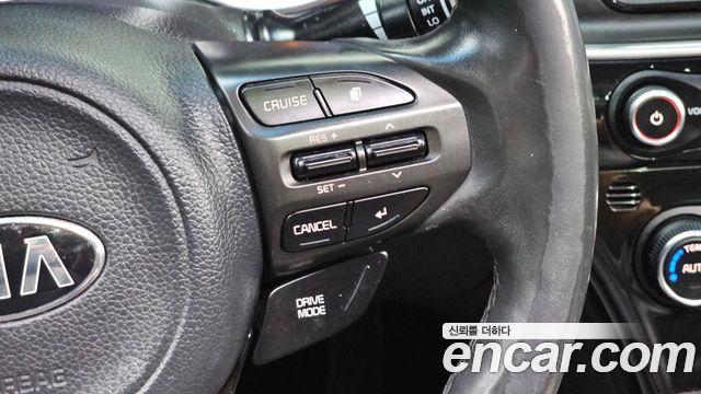 Kia K5 2014 — photo 22