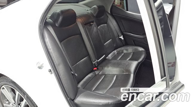 Kia K5 2014 — photo 16