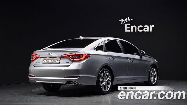 Hyundai Sonata 2015 — photo 2
