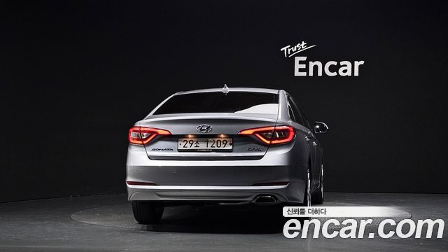 Hyundai Sonata 2015 — photo 4