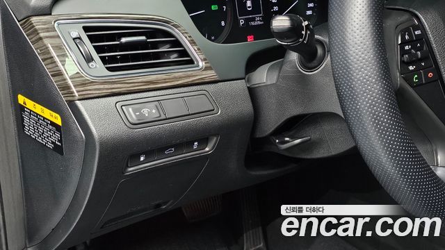 Hyundai Sonata 2015 — photo 24