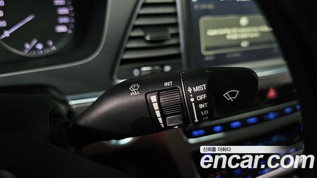 Hyundai Sonata 2015 — photo 30