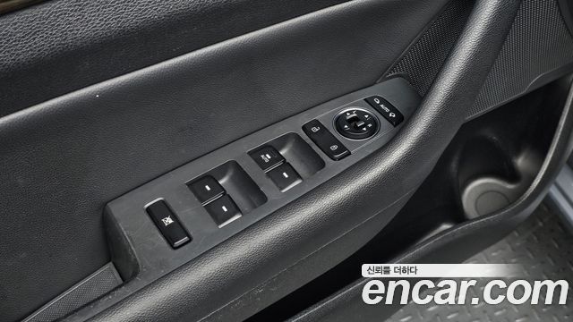 Hyundai Sonata 2015 — photo 31