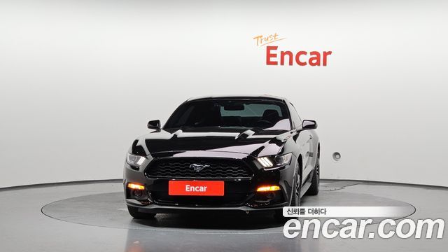 Ford Mustang 2017 — photo 3
