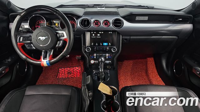Ford Mustang 2017 — photo 10