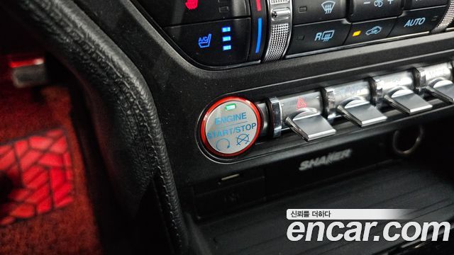 Ford Mustang 2017 — photo 30