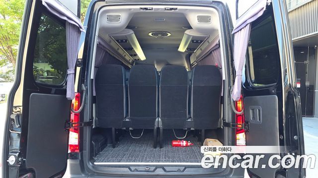 Hyundai Solati 2023 — photo 22