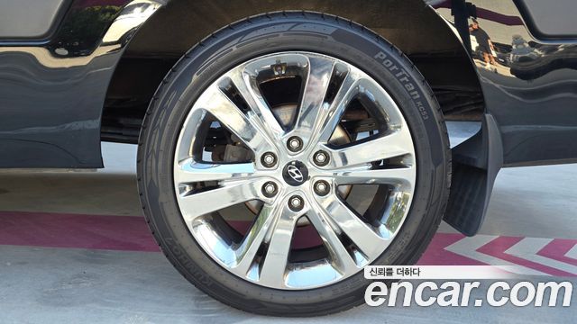 Hyundai Solati 2023 — photo 7