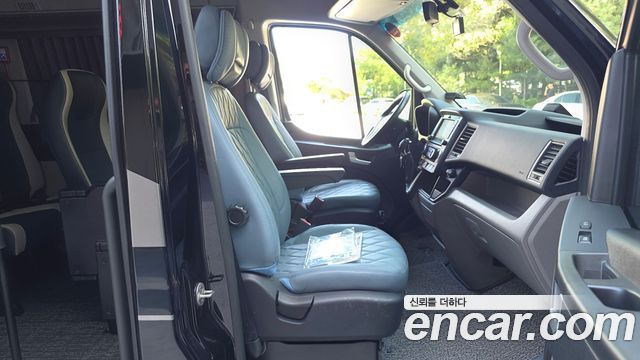 Hyundai Solati 2023 — photo 16