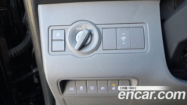 Hyundai Solati 2023 — photo 27