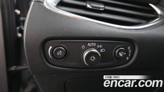 Chevrolet Korea Malibu 2019 — photo 31
