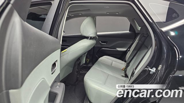 Hyundai Kona 2023 — photo 18