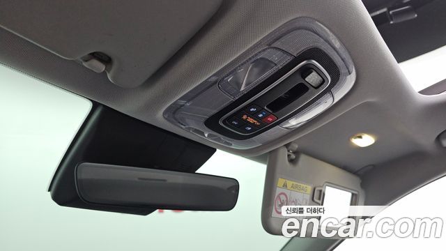 Hyundai Kona 2023 — photo 24