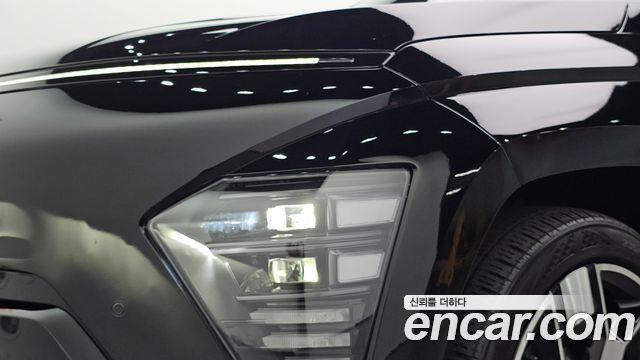 Hyundai Kona 2023 — photo 8