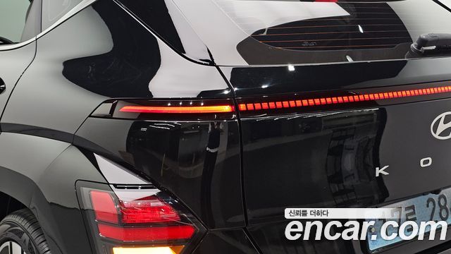 Hyundai Kona 2023 — photo 9