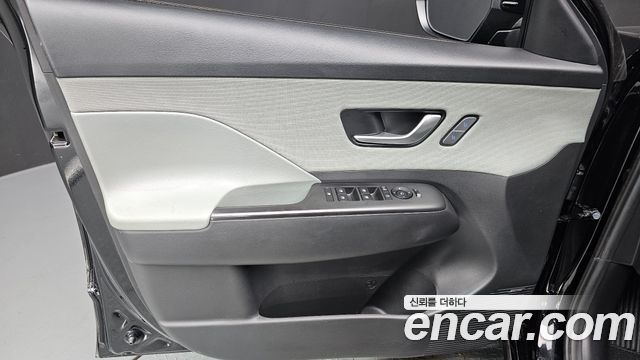Hyundai Kona 2023 — photo 14
