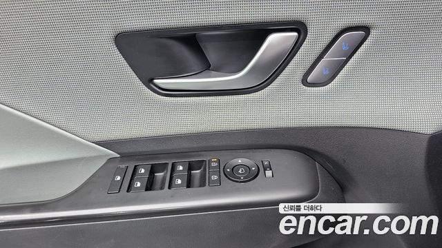 Hyundai Kona 2023 — photo 27