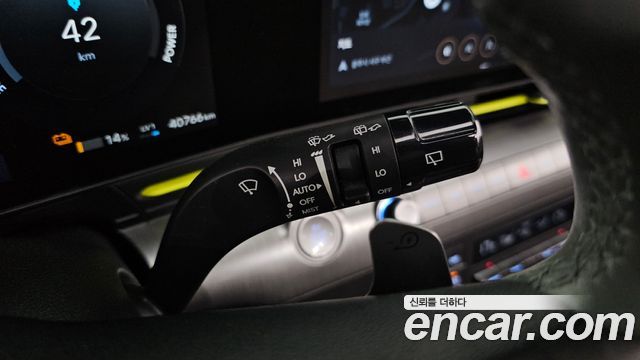 Hyundai Kona 2023 — photo 29