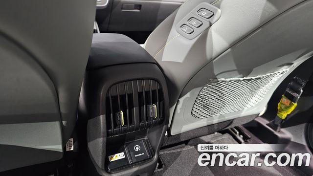 Hyundai Kona 2023 — photo 32