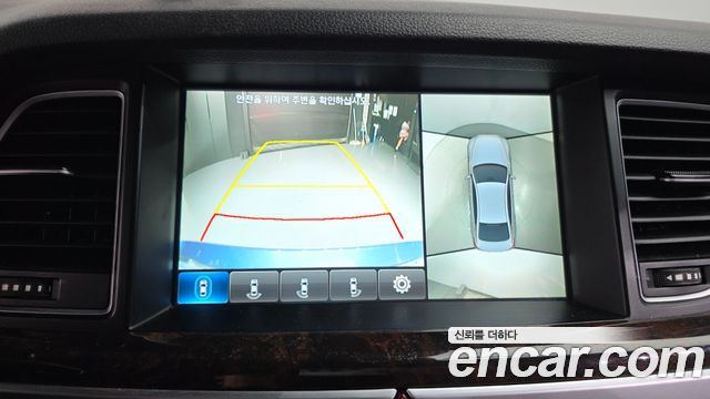 Hyundai Genesis 2016 — photo 16